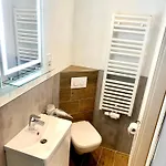 Διαμέρισμα Weisser Hirsch Im Haus Sabine *