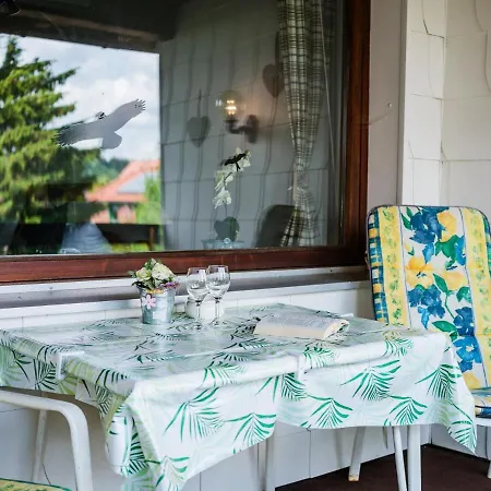 Apartment Weisser Hirsch Im Haus Sabine *