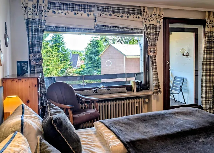 アパート Weisser Hirsch Im Haus Sabine *